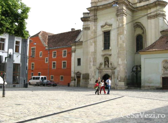 Biserica şi Mănăstirea Franciscană