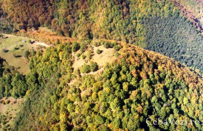 Cetăţile Dacice din Munţii Orăştie