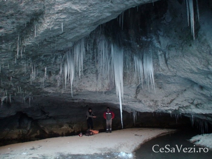 Pestera cu Apa din Valea Lesului Bihor